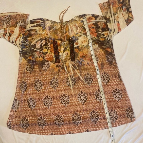 ONE WORLD Top - Picture 5 of 5